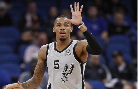 超群的追击 超群的追击